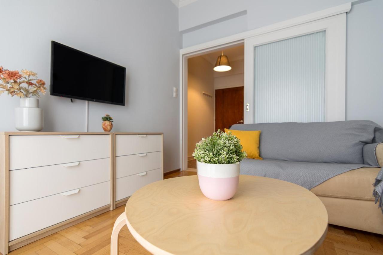 Kerameikos Metro Apartment For 4 Athens Exterior photo